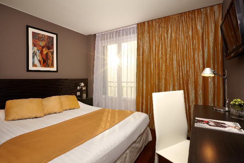 Hotel Saint Christophe Aix En Provence Centre Ville Aix-en-Provence Exterior photo